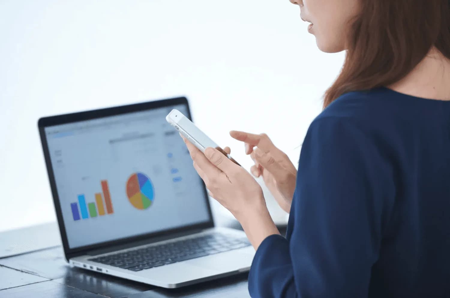 Amazon PPC analytics dashboard displaying ACOS trends, keyword performance data, and campaign optimization metrics for data-driven decision making.